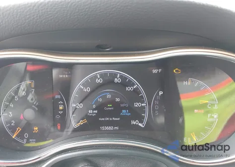 2015 Jeep Grand Cherokee Limited z USA, uszkodzony, nr VIN 1C4RJEBG9FC700957